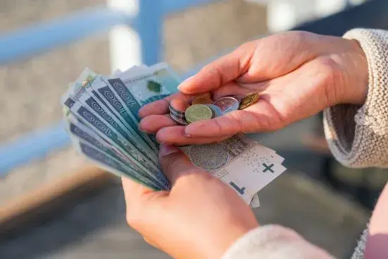 Jak Obliczyć Świadczenia z Funduszu Zdrowotnego dla Nauczycieli? Kompletny Przewodnik
